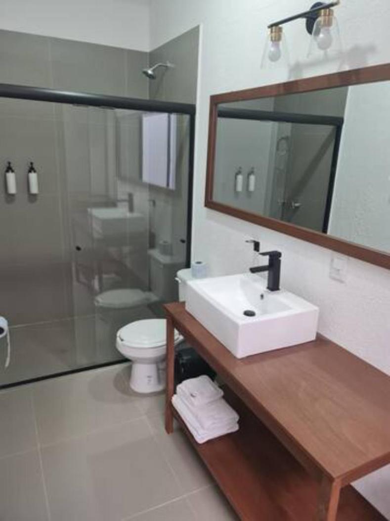 Urban Justo Sierra Aparthotel Guadalajara Buitenkant foto