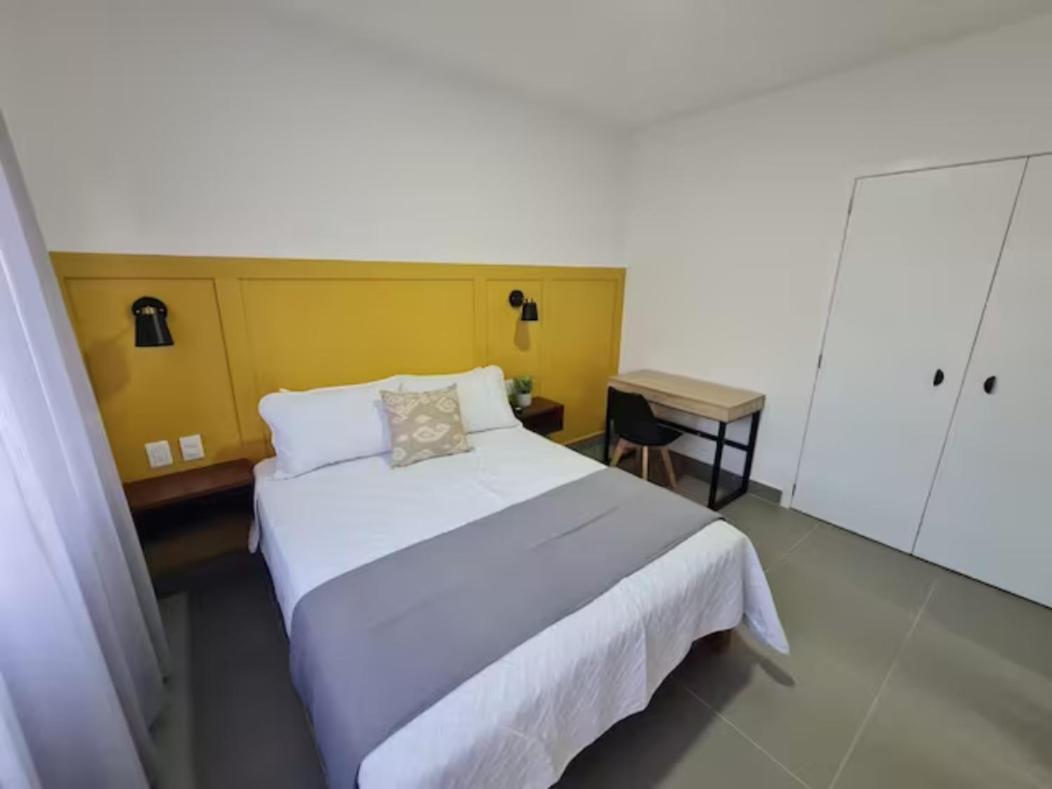 Urban Justo Sierra Aparthotel Guadalajara Buitenkant foto